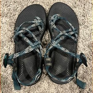 Chaco ZX2 Classic Angular Teal Diamond Print Toe Strap Sandals Size 9